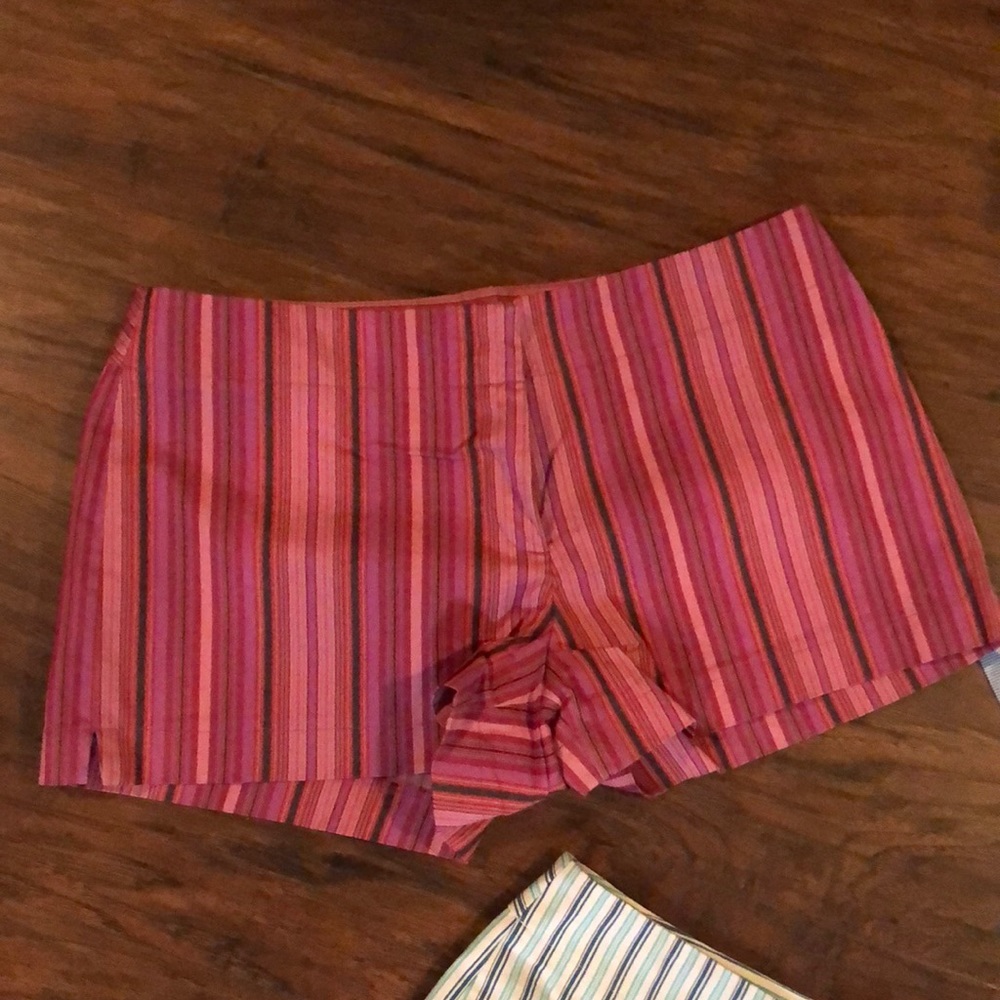 Express shorts bundle - Picture 2 of 8